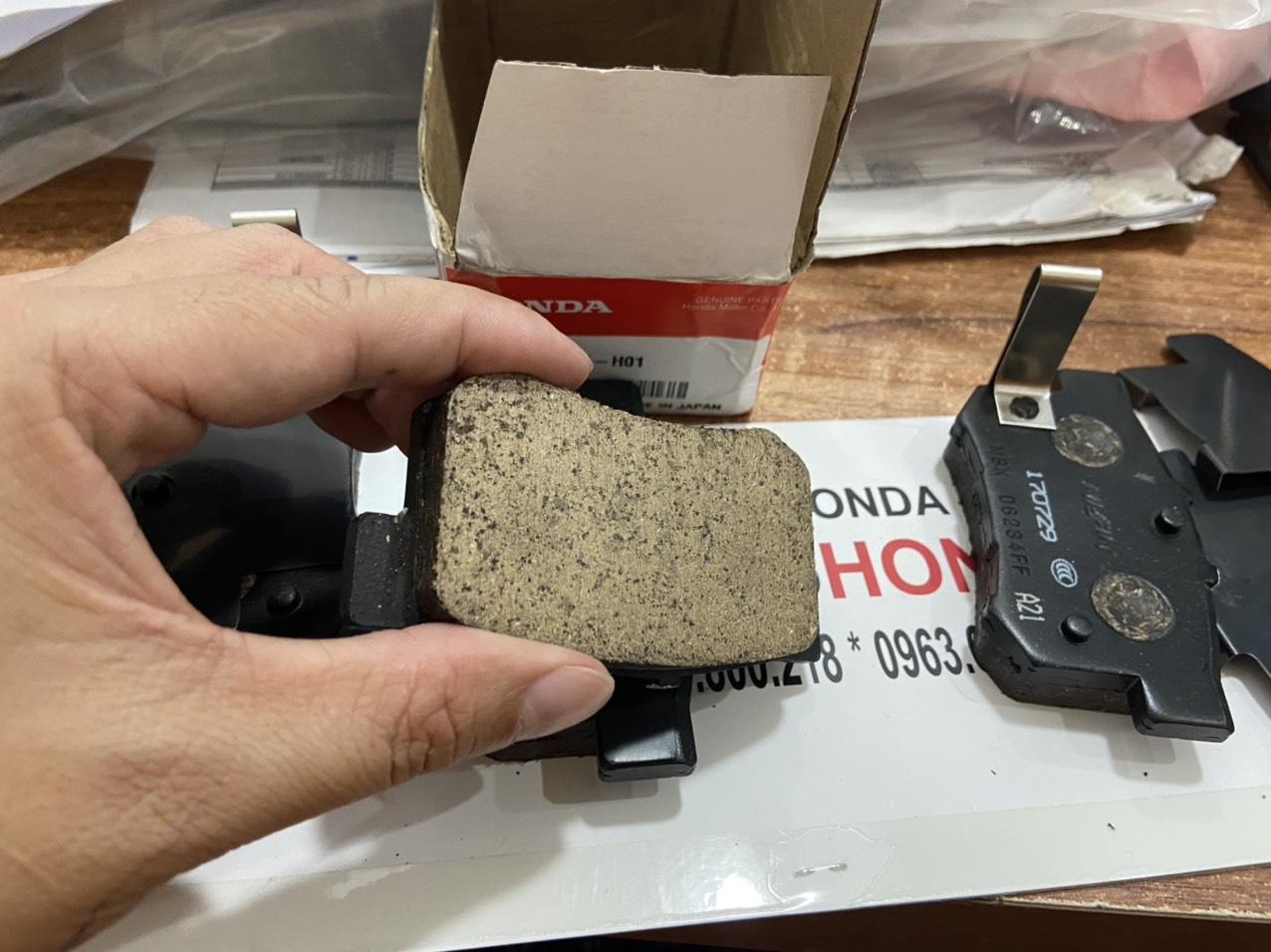 Má phanh sau xe Honda CIVIC 2006-2015